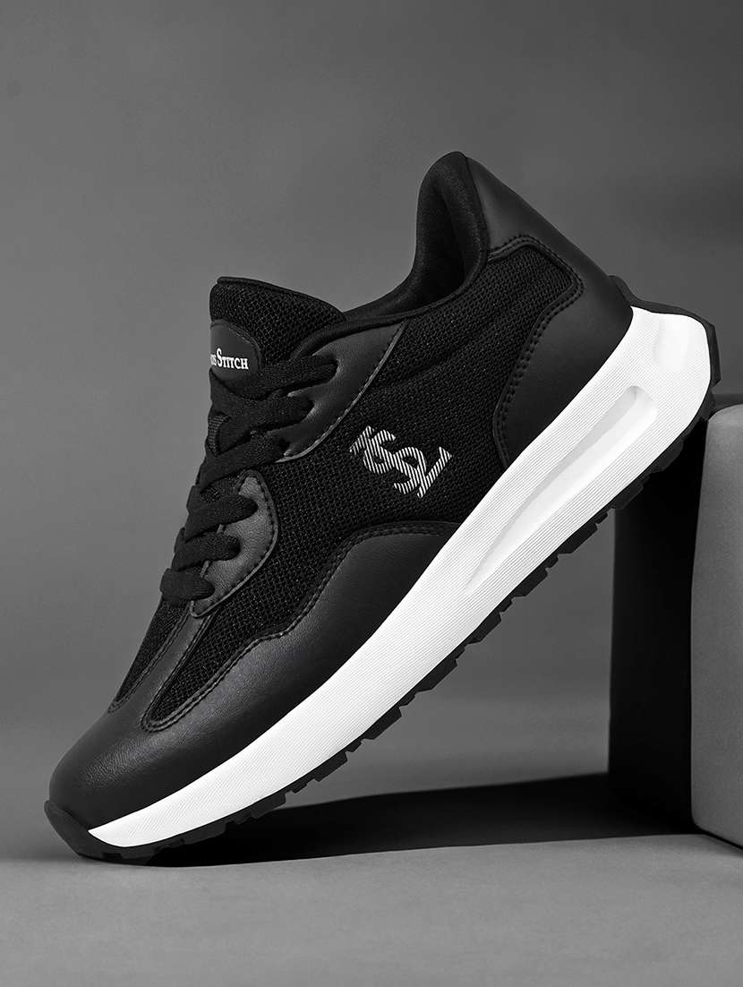 women black lace-up sneaker