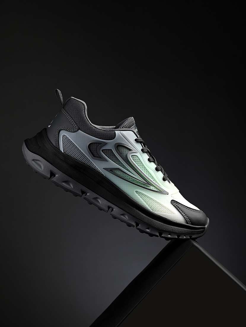 men grey lace up sport shoe