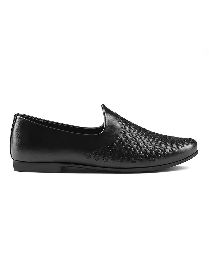 men black slip on mojari - 22517759 -  Standard Image - 2