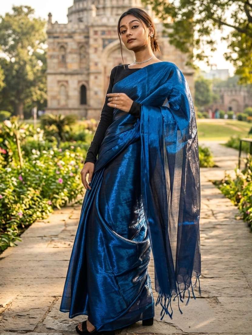 women solid plain saree with blouse - 22517787 -  Standard Image - 2