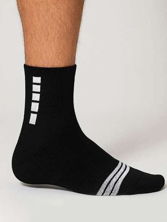 nike elite mid basketball socks in black - 22517923 -  Standard Image - 2