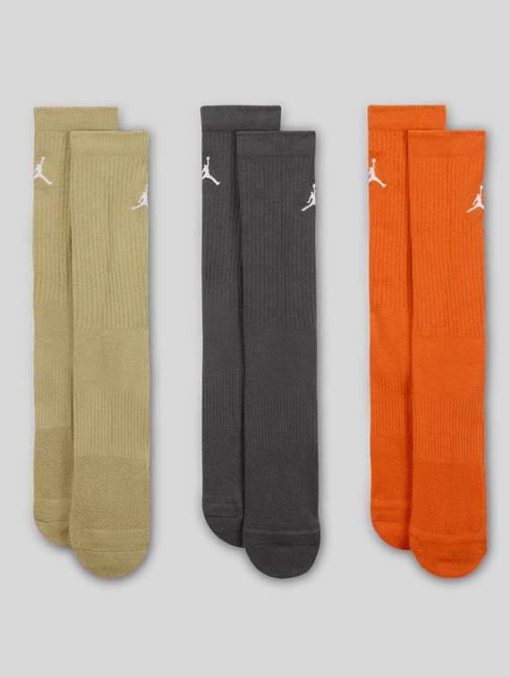 unisex pack of 3 above ankle length solid socks - 22518236 -  Standard Image - 2