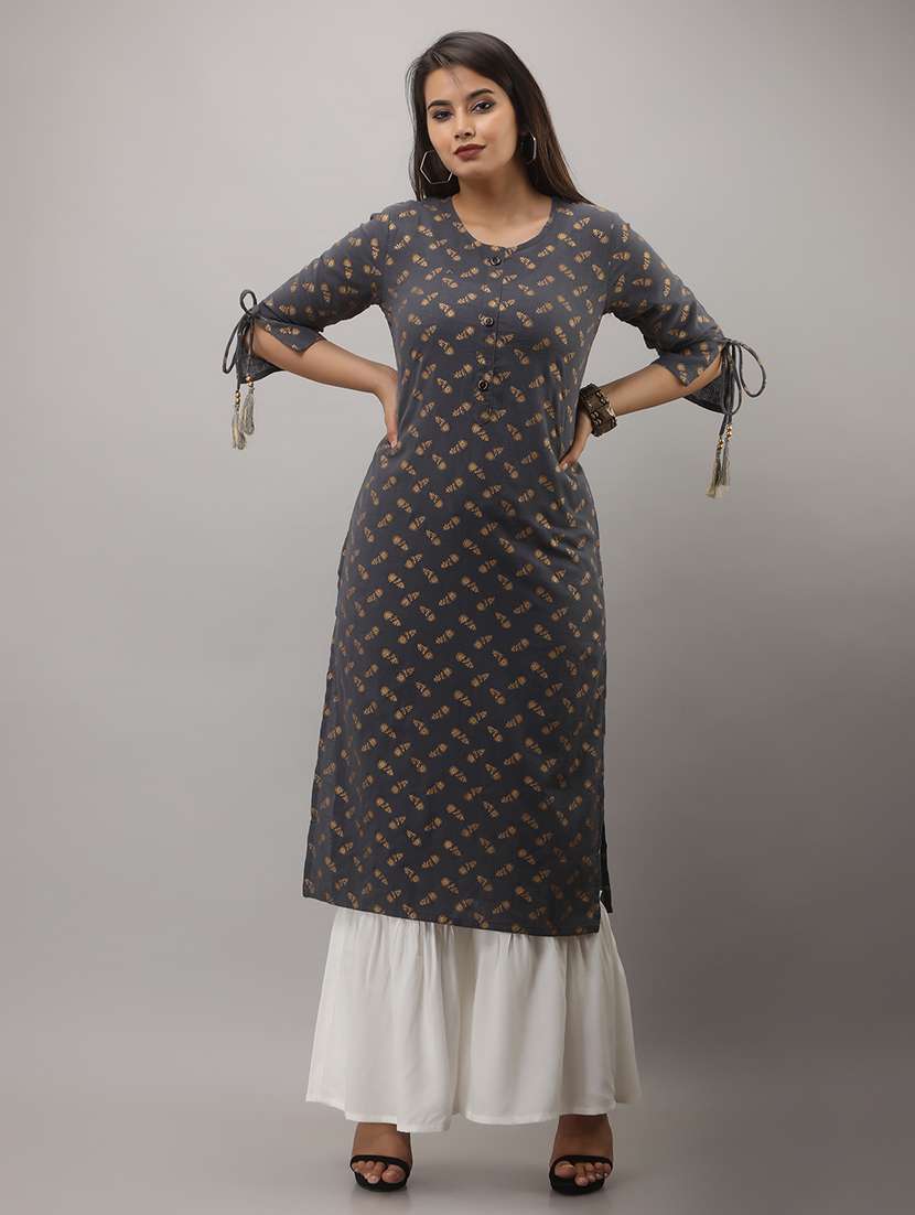 women printed three quarter sleeve kurta sharara set