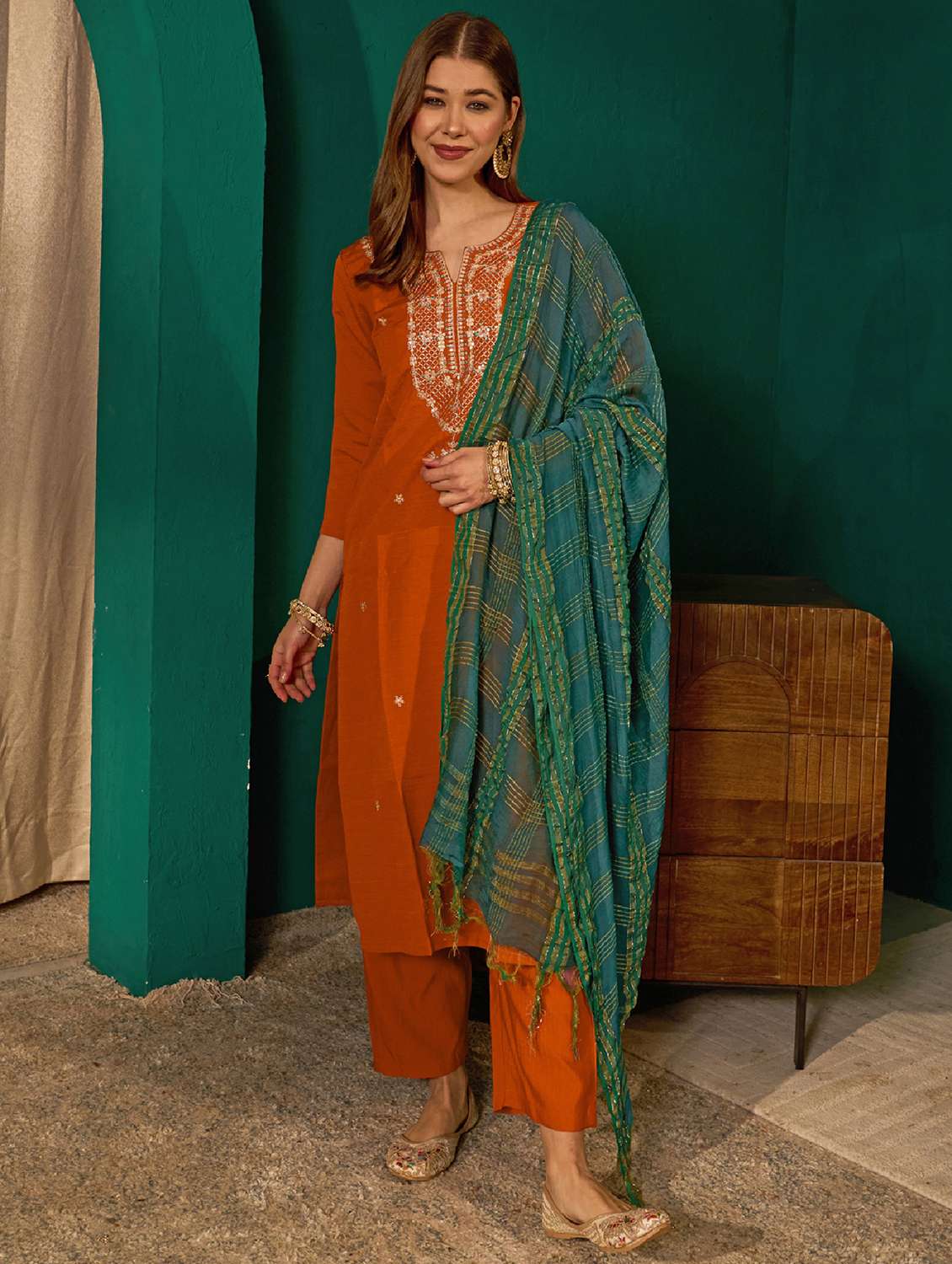 women embroidered three quarter sleeve kurta pant with dupatta set - 22518507 -  Standard Image - 2