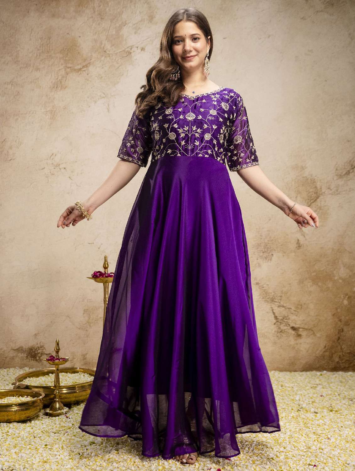women embroidered short sleeve anarkali gown with dupatta - 22518537 -  Standard Image - 2