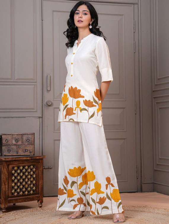 women floral three quarter sleeve ethnic co-ord set - 22519107 -  Standard Image - 2