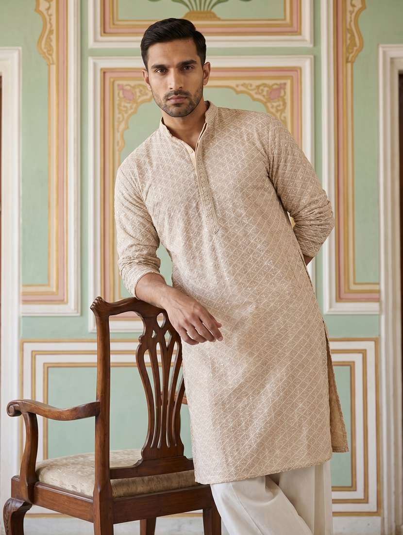 men embroidered mandarin neck long kurta