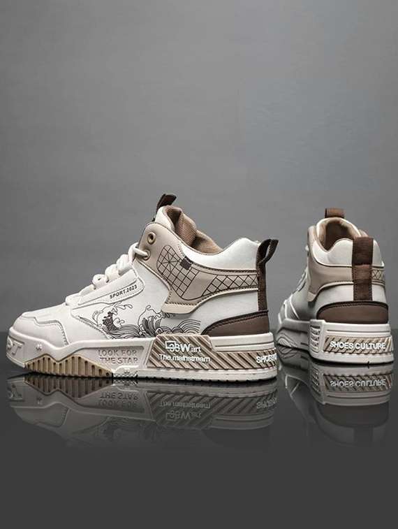 men brown lace up sneaker