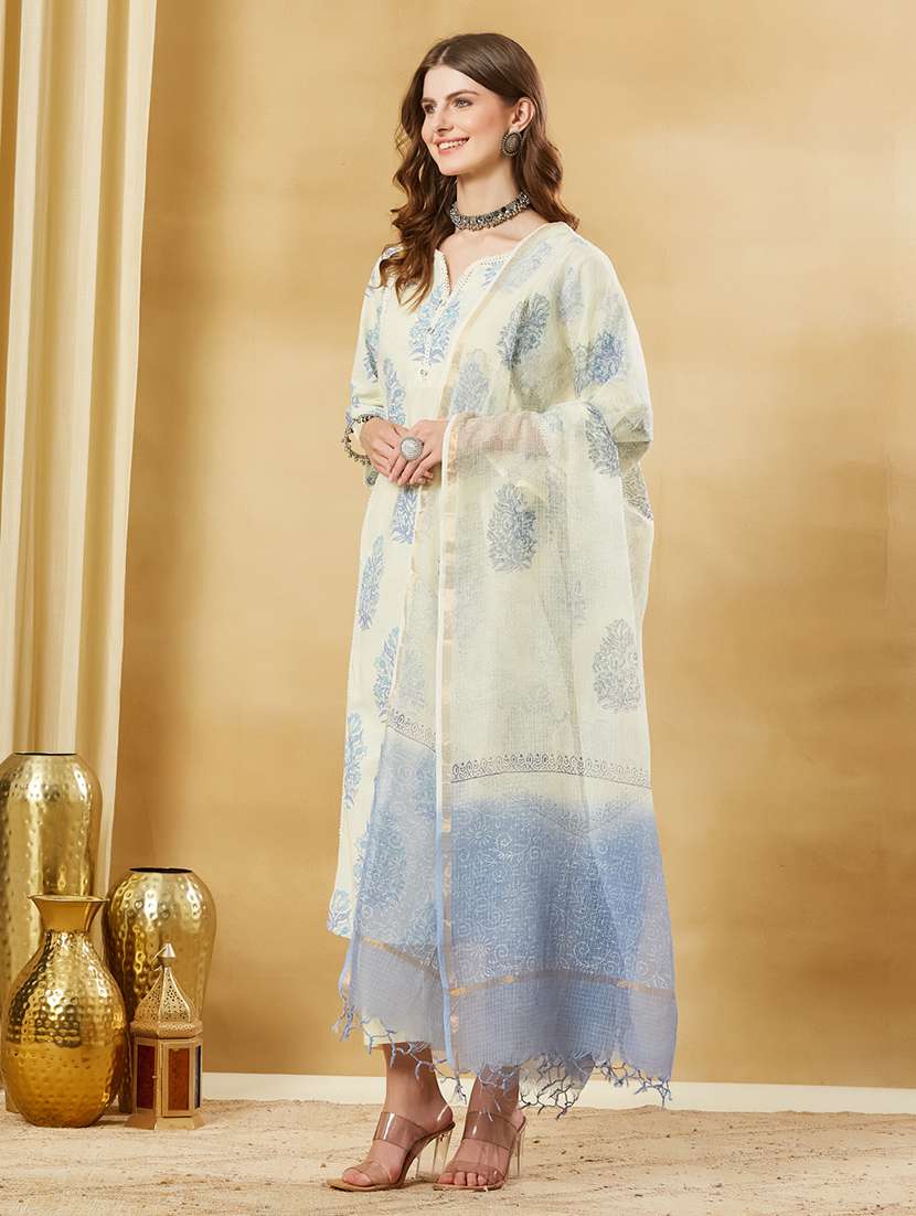 women printed three quarter sleeves kurta pant set with dupatta - 22521171 -  Standard Image - 2