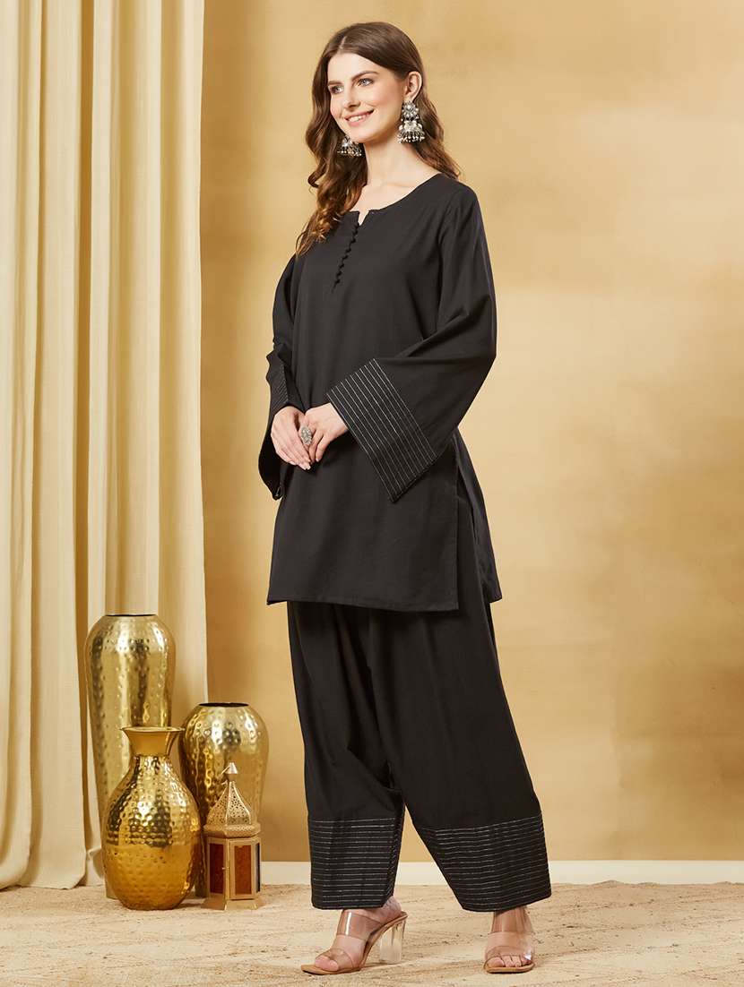 women solid long sleeves kurta salwar set  - 22521181 -  Standard Image - 2