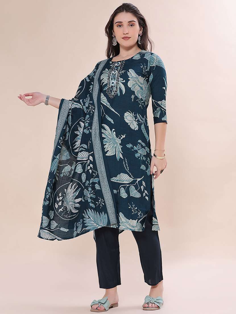 women printed three quarter sleeves kurta pant with dupatta set - 22524139 -  Standard Image - 2