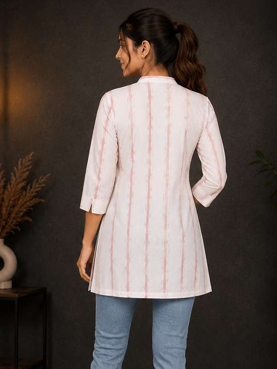 women printed three quarter sleeve straight kurti - 22524545 -  Standard Image - 2