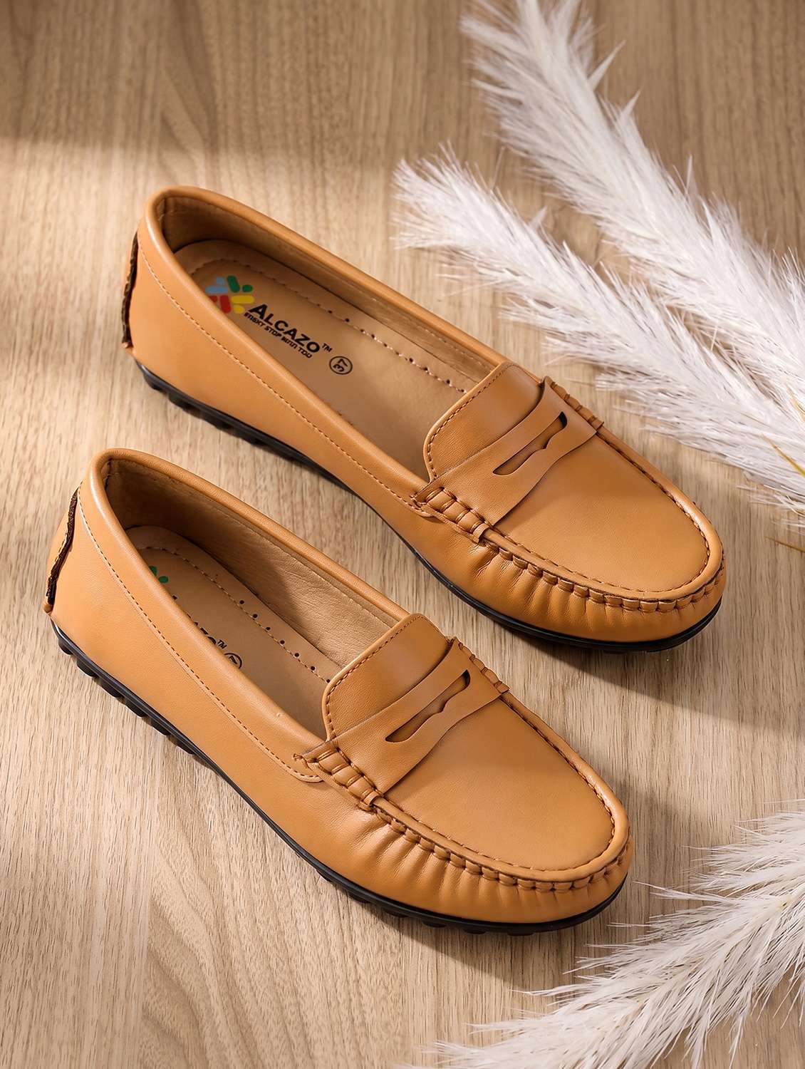 women solid slip on loafers