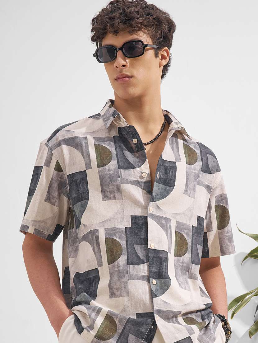 men printed short sleeve regular fit casual shirt - 22526801 -  Standard Image - 2