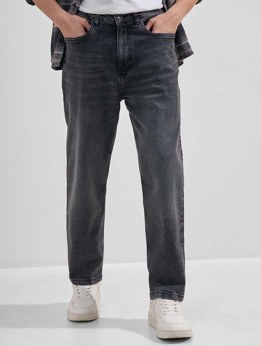 men washed mid rise full length straight jeans
