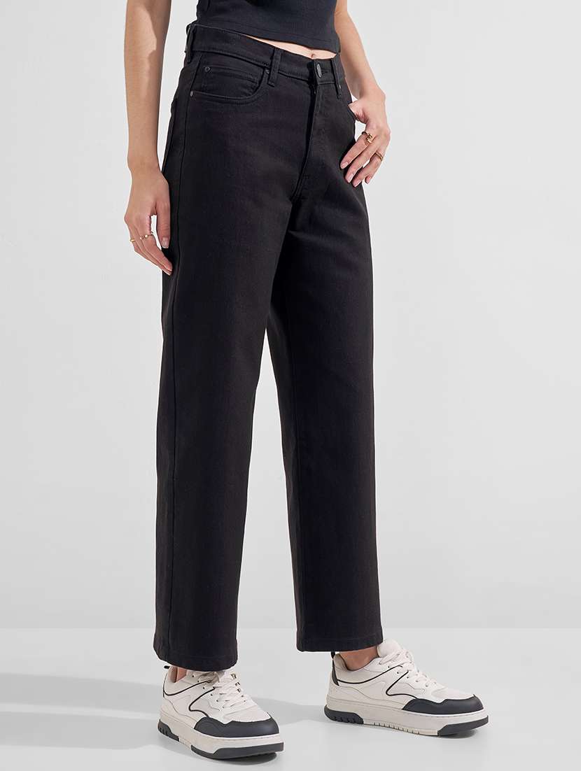 women solid mid rise straight fit jeans - 22526929 -  Standard Image - 2