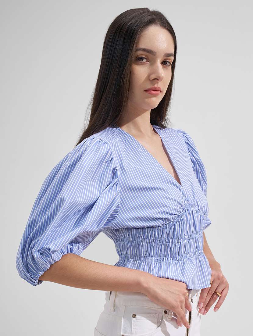 women printed puff sleeves smocked crop top - 22526989 -  Standard Image - 2