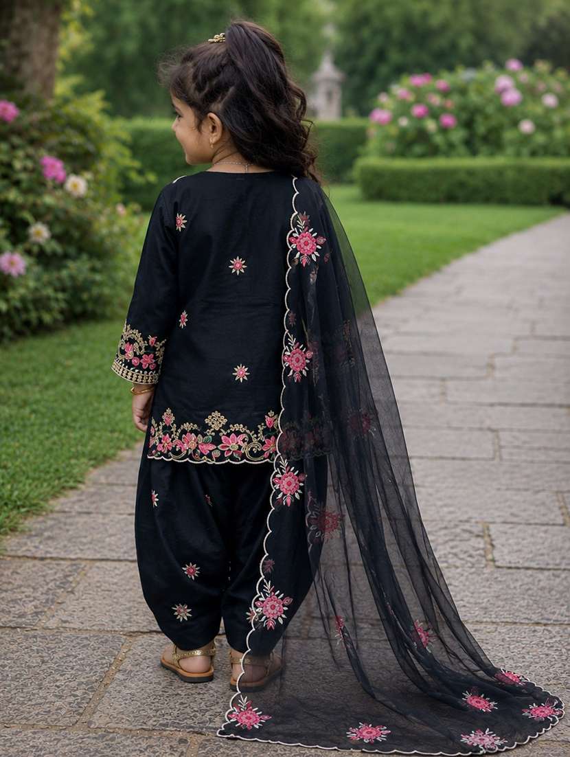 girls embroidered long sleeves kurta salwar set with dupatta - 22527094 -  Standard Image - 2
