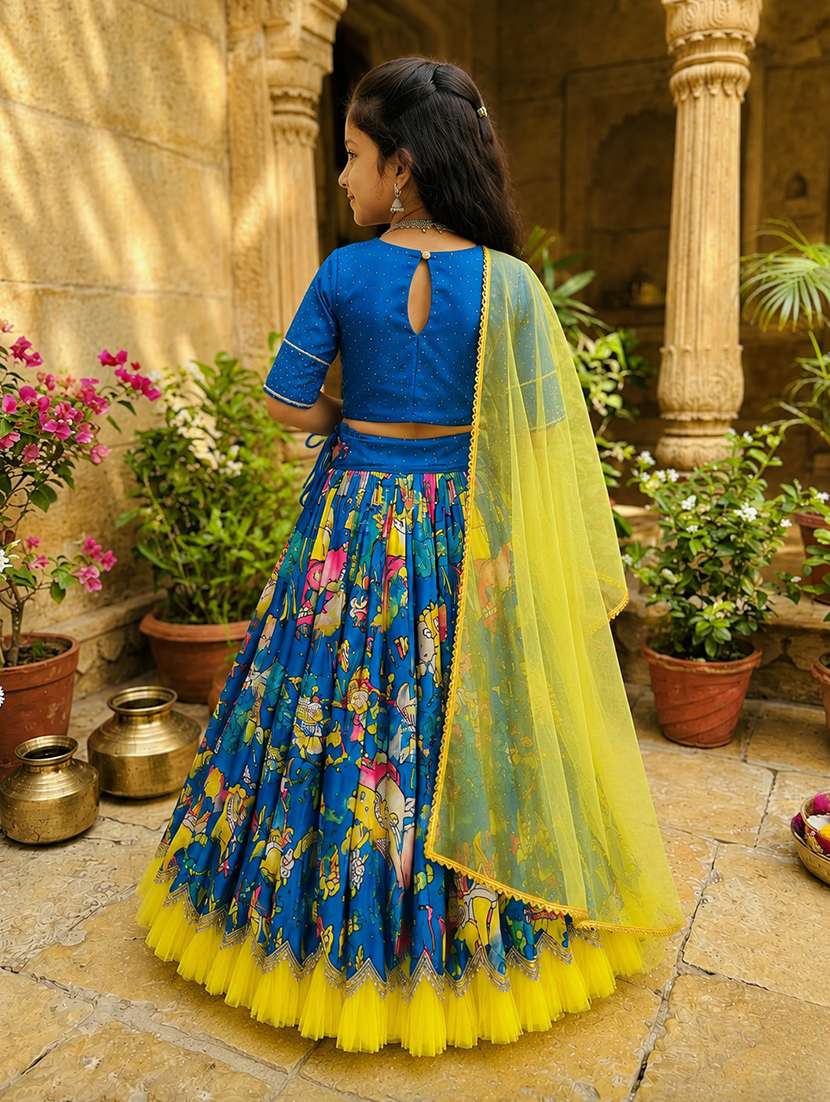 girls printed round neck lehenga choli set - 22527105 -  Standard Image - 2