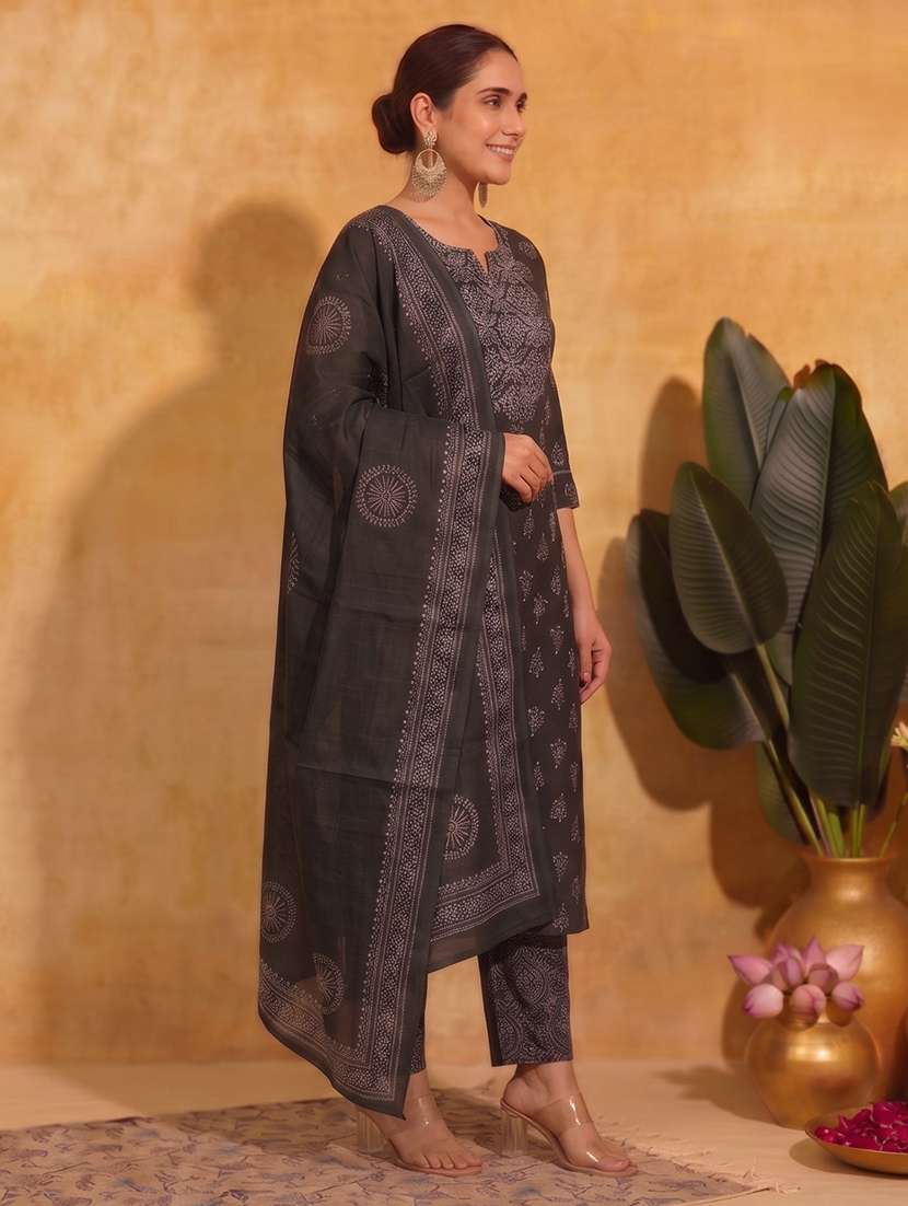 women printed three quarter sleeve kurta pant with dupatta set - 22527576 -  Standard Image - 2