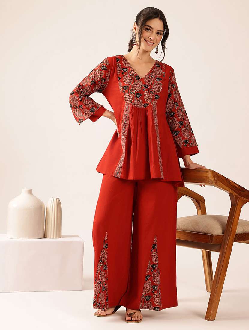 women printed long sleeve ethnic co-ord set