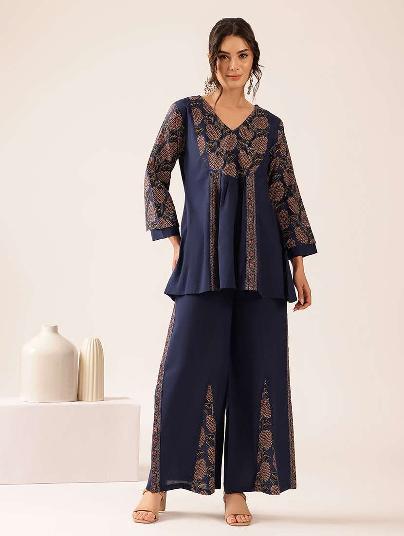 women printed long sleeve ethnic co-ord set - 22527660 -  Standard Image - 2