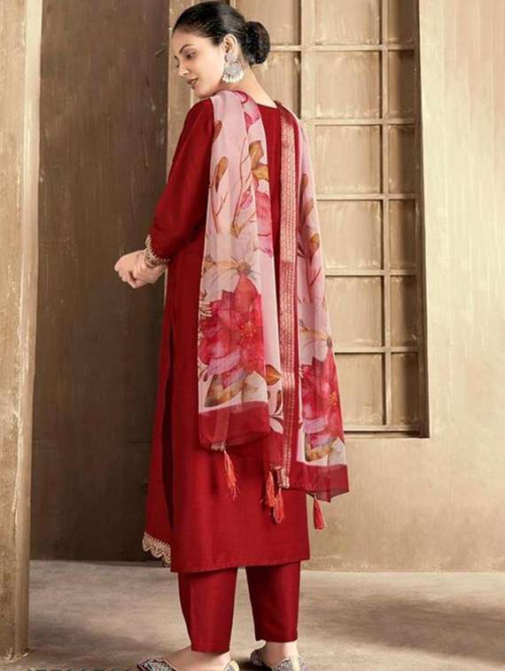 women embroidered three quarter sleeves kurta pant set with dupatta - 22527721 -  Standard Image - 2