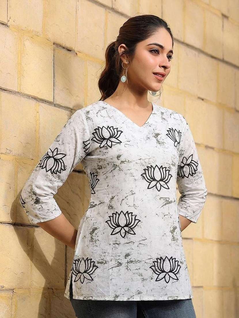 women printed three quarter sleeve straight kurti - 22527838 -  Standard Image - 2