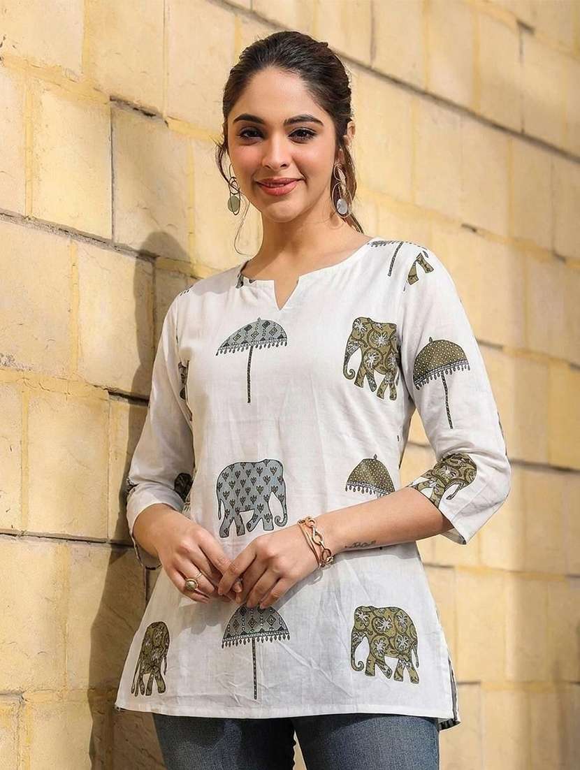 women printed three quarter sleeve straight kurti