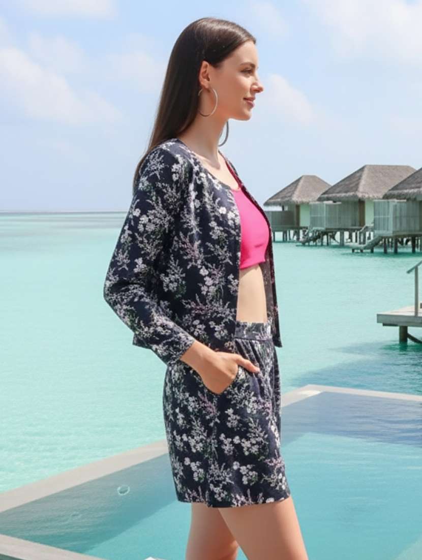 women printed long sleeves top and shorts co-ord set - 22527937 -  Standard Image - 2