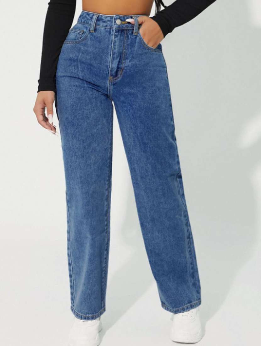 women washed mid rise straight fit jeans