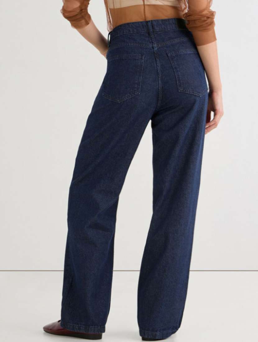 women solid mid rise straight fit jeans - 22528480 -  Standard Image - 2