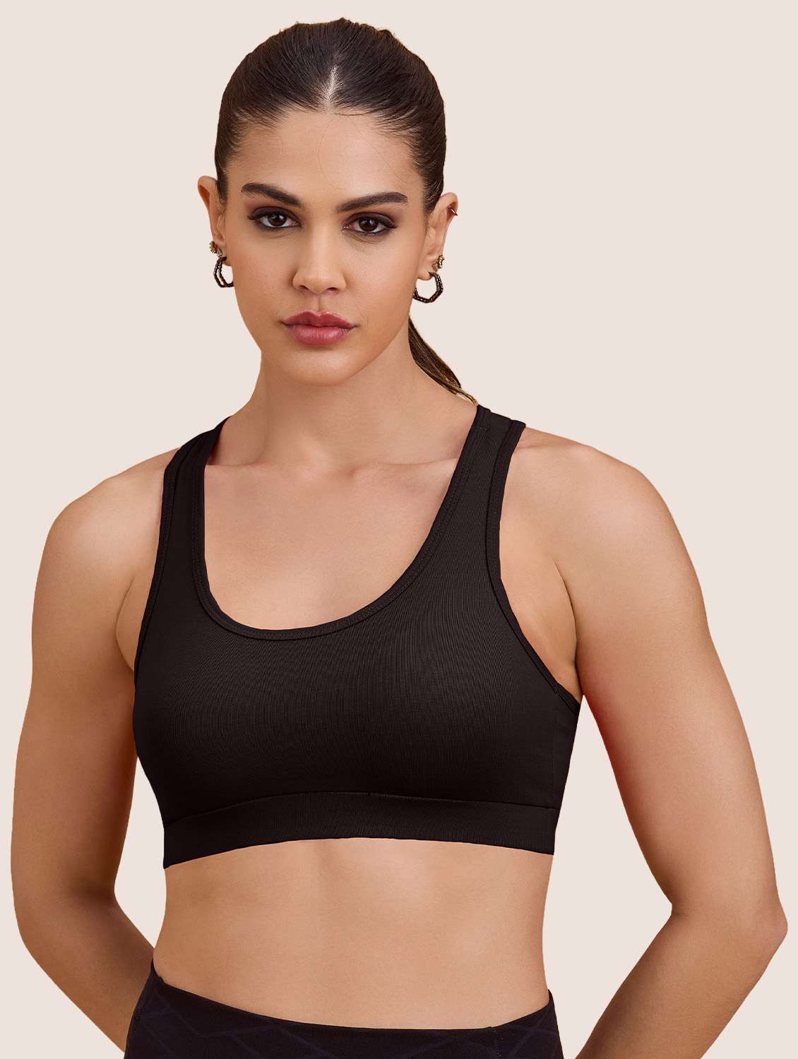 women solid racerback sports bra