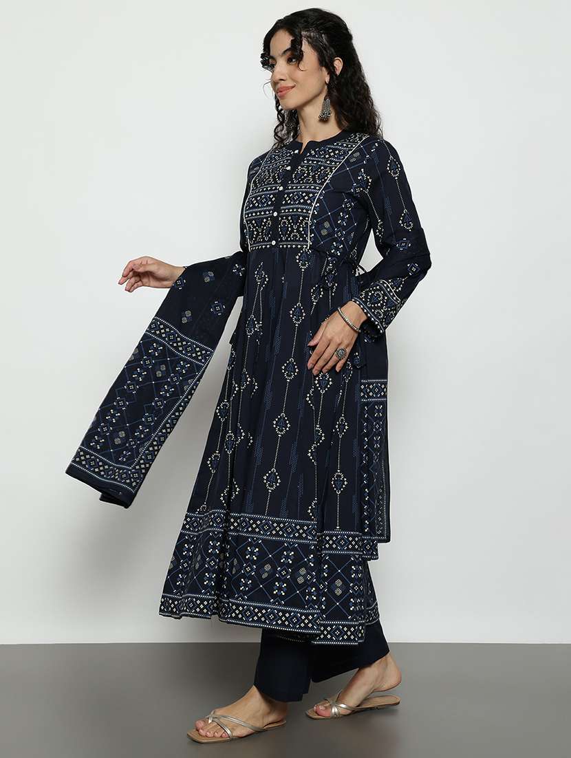 Women Printed Long Sleeves Kurta And Palazzo Set With Dupatta - 22540240 -  Standard Image - 2