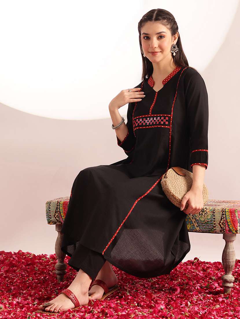 women printed three quarter sleeves a-line kurta