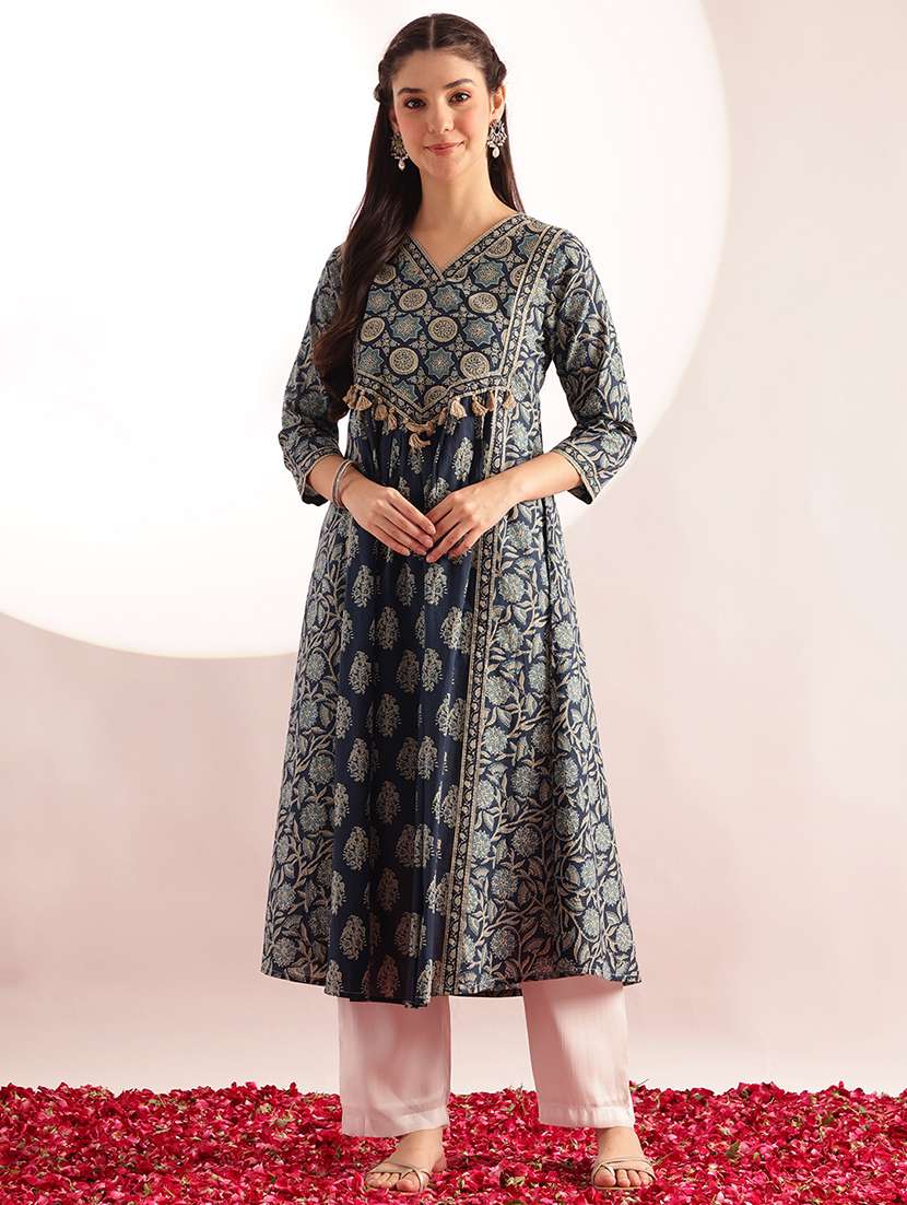 women printed three quarter sleeves a-line kurta  - 22540252 -  Standard Image - 2