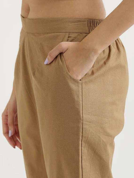women solid mid rise tapered pant - 22540290 -  Standard Image - 2