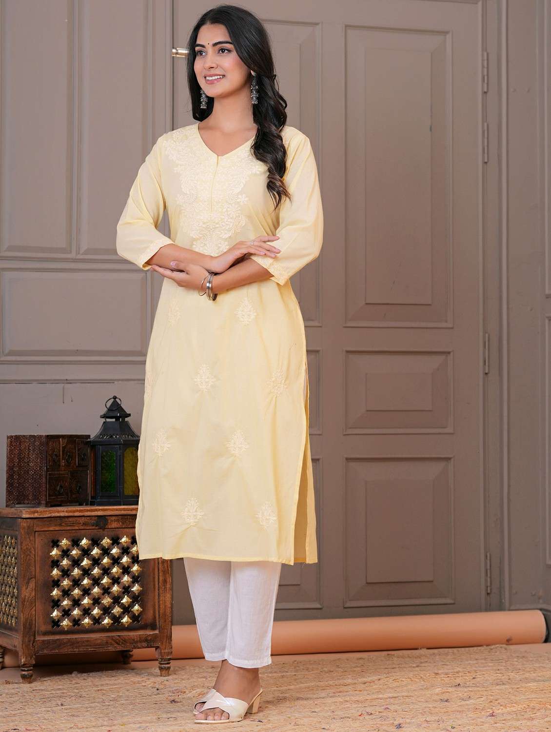women solid with work three quarter sleeve straight kurta - 22540336 -  Standard Image - 2
