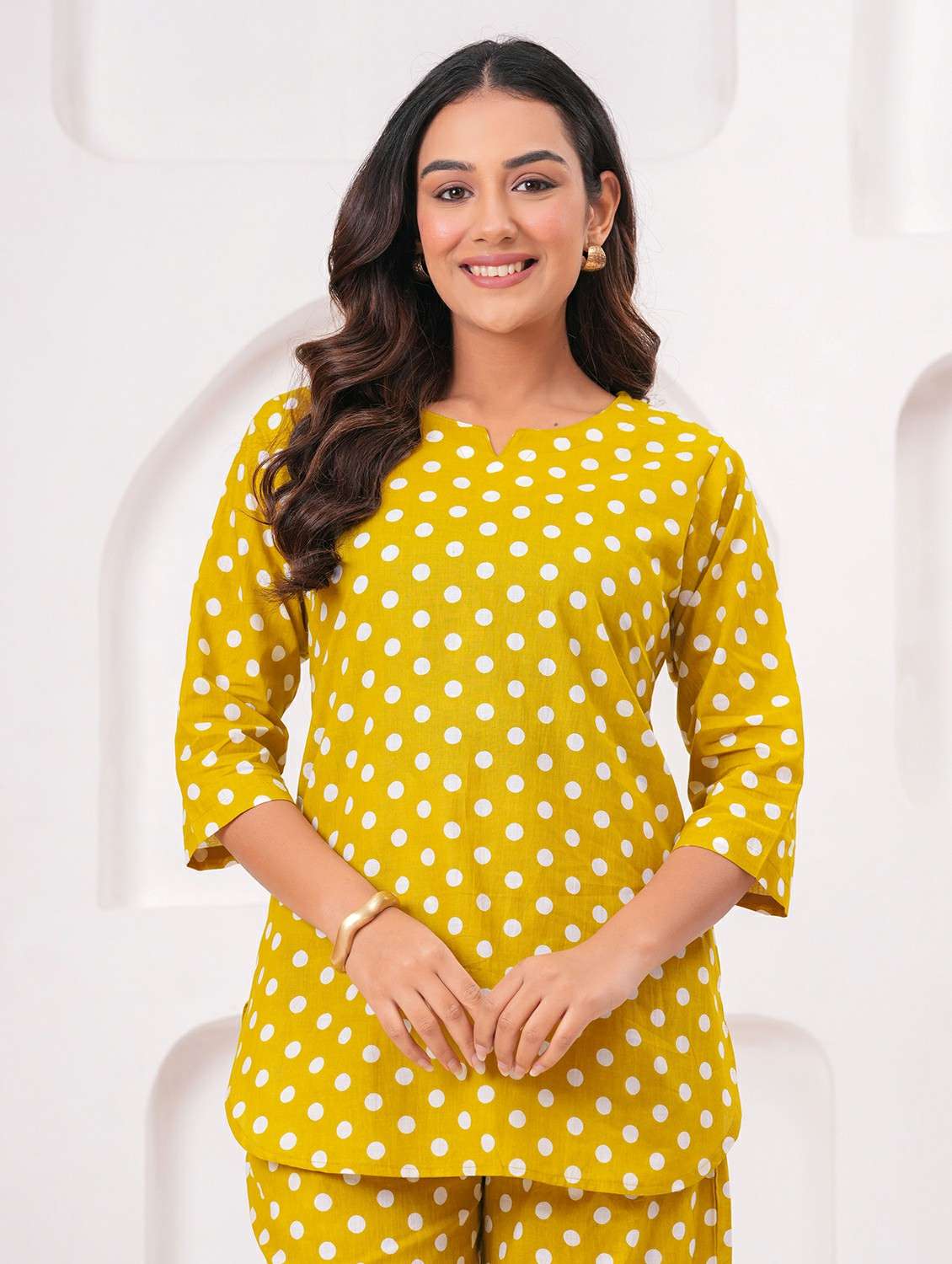 Women Printed Notch Neck Top And Pyjama Set - 22540342 -  Standard Image - 2