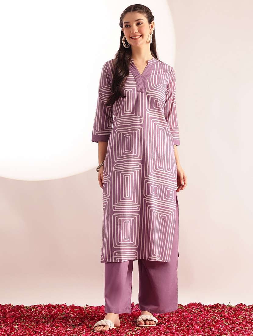 women printed three quarter sleeves kurta palazzo set - 22540456 -  Standard Image - 2