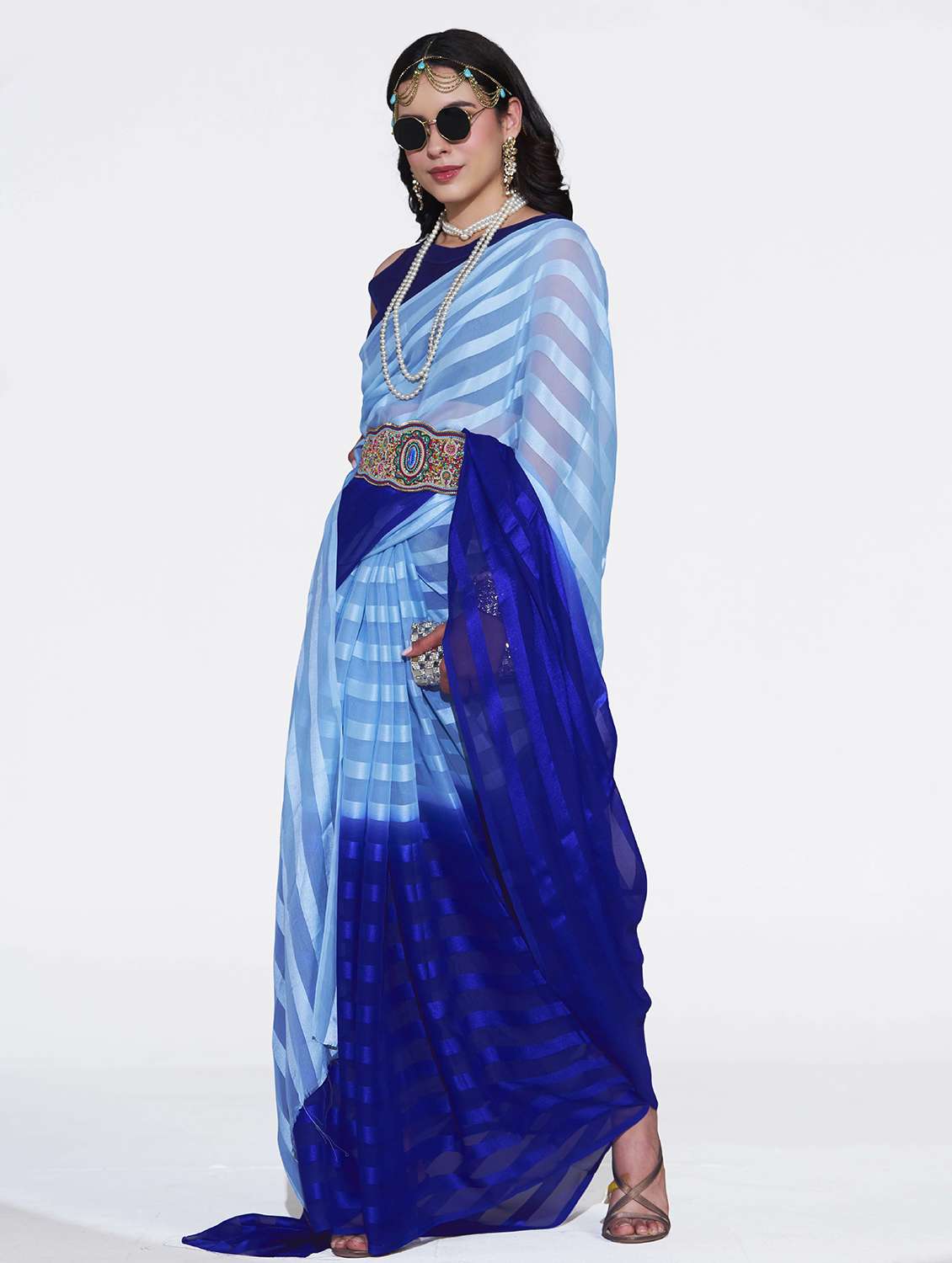 Women Printed Casual Wear Saree With Blouse - 22540931 -  Standard Image - 2