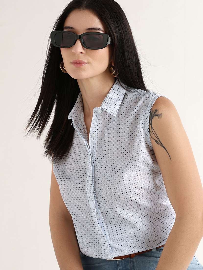 women printed sleeveless regular shirt