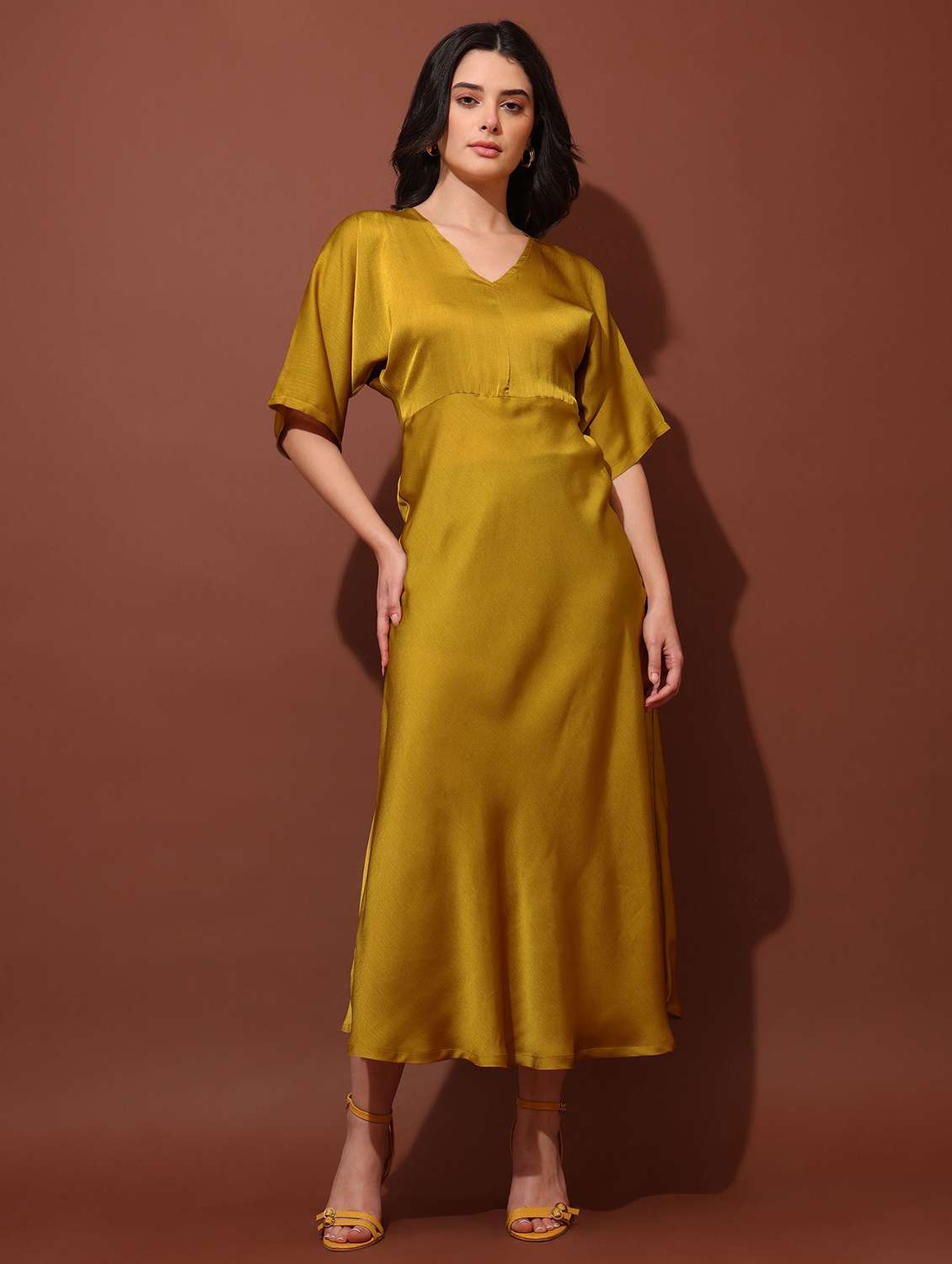 women solid v neck fit and flare dress