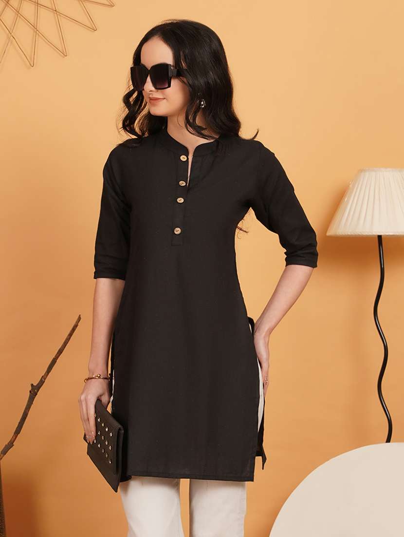 women solid three quarter sleeve straight kurti