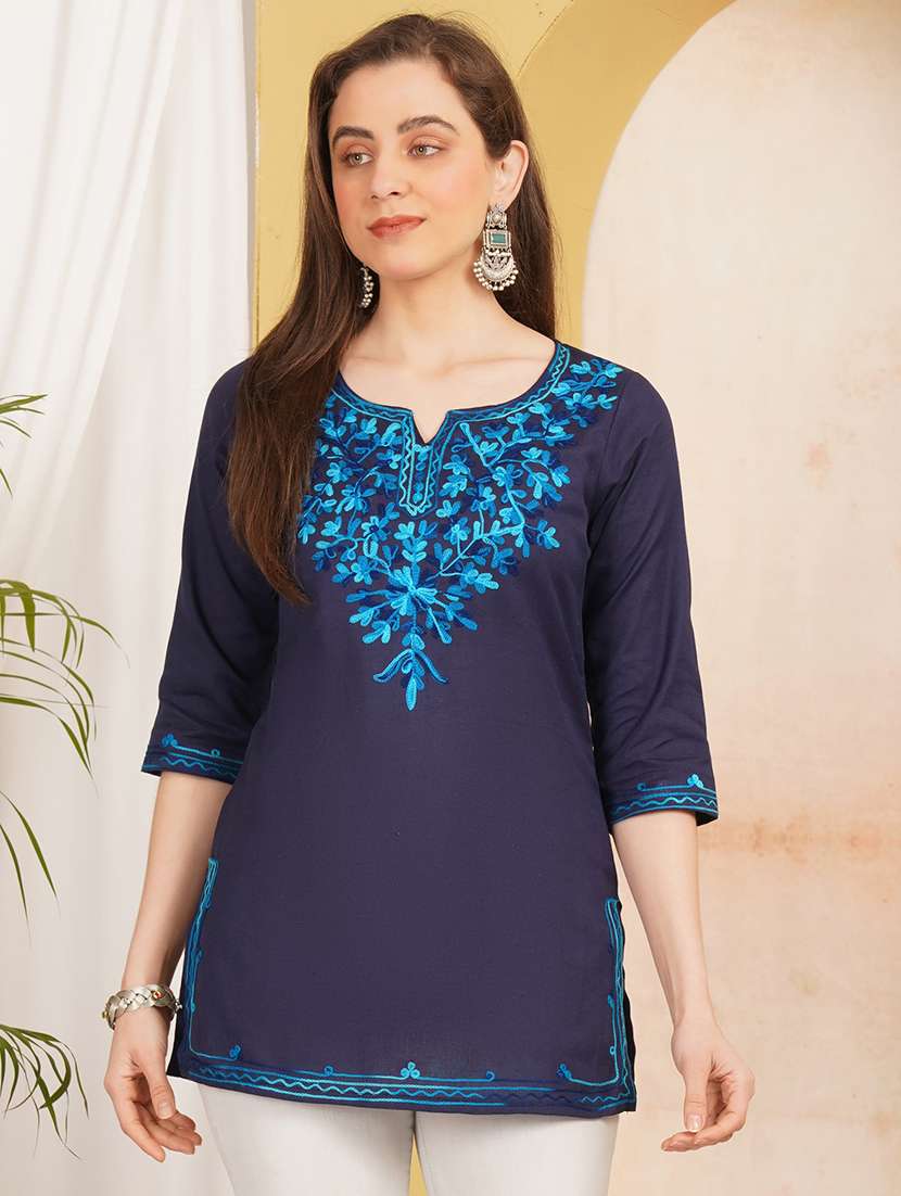 women embroidered notch neck straight kurti