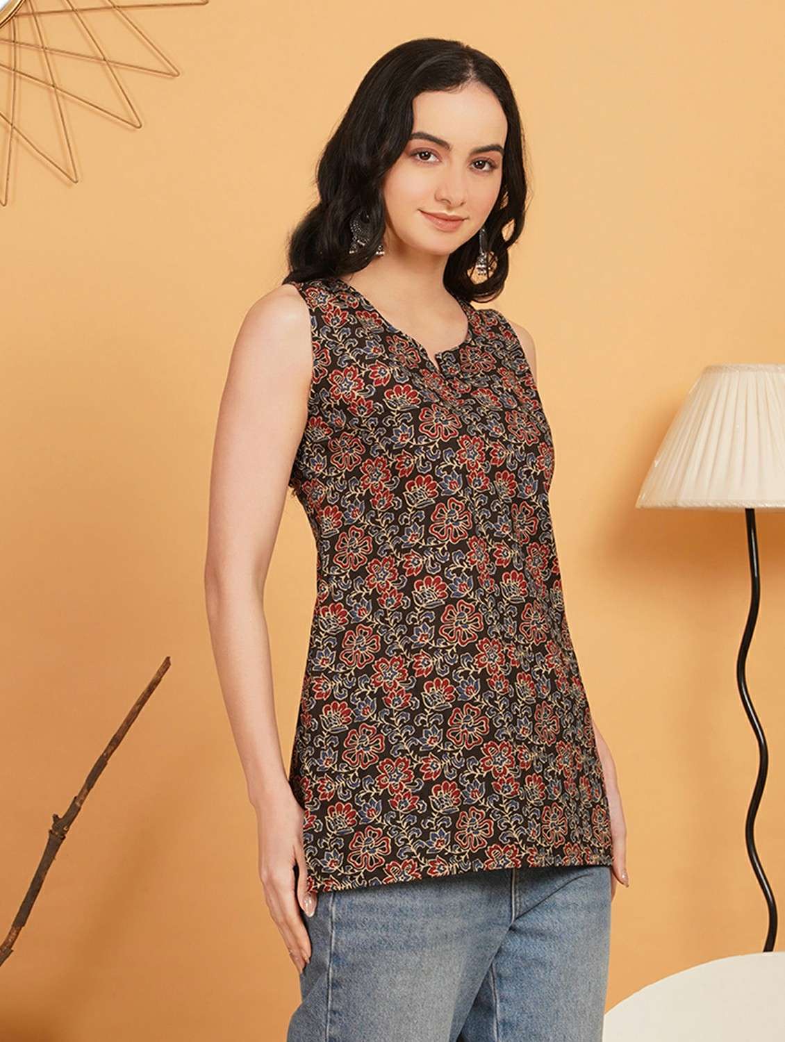 women printed sleeveless straight kurti - 22541644 -  Standard Image - 2