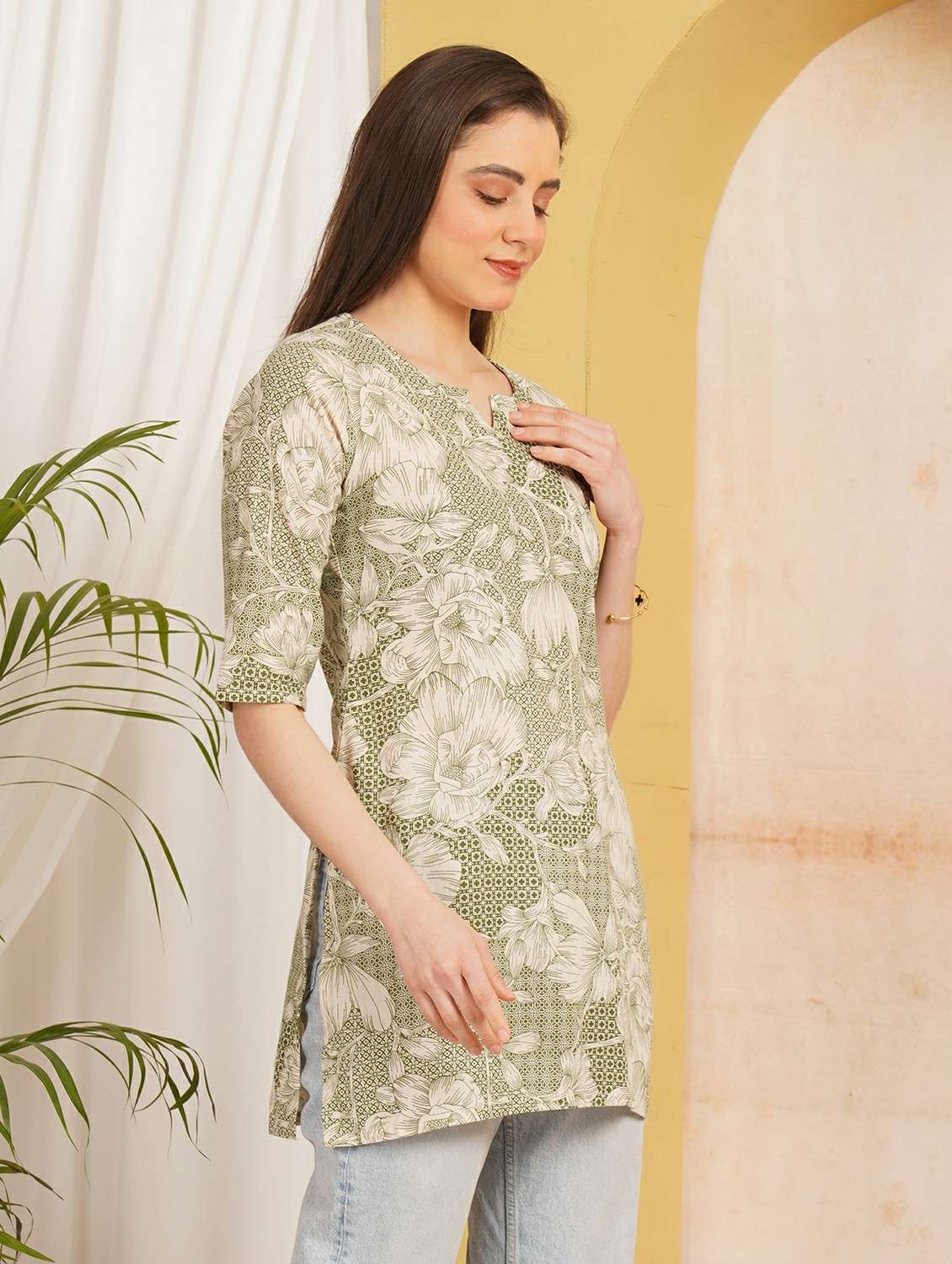 women printed three quarter sleeve straight kurti - 22541822 -  Standard Image - 2