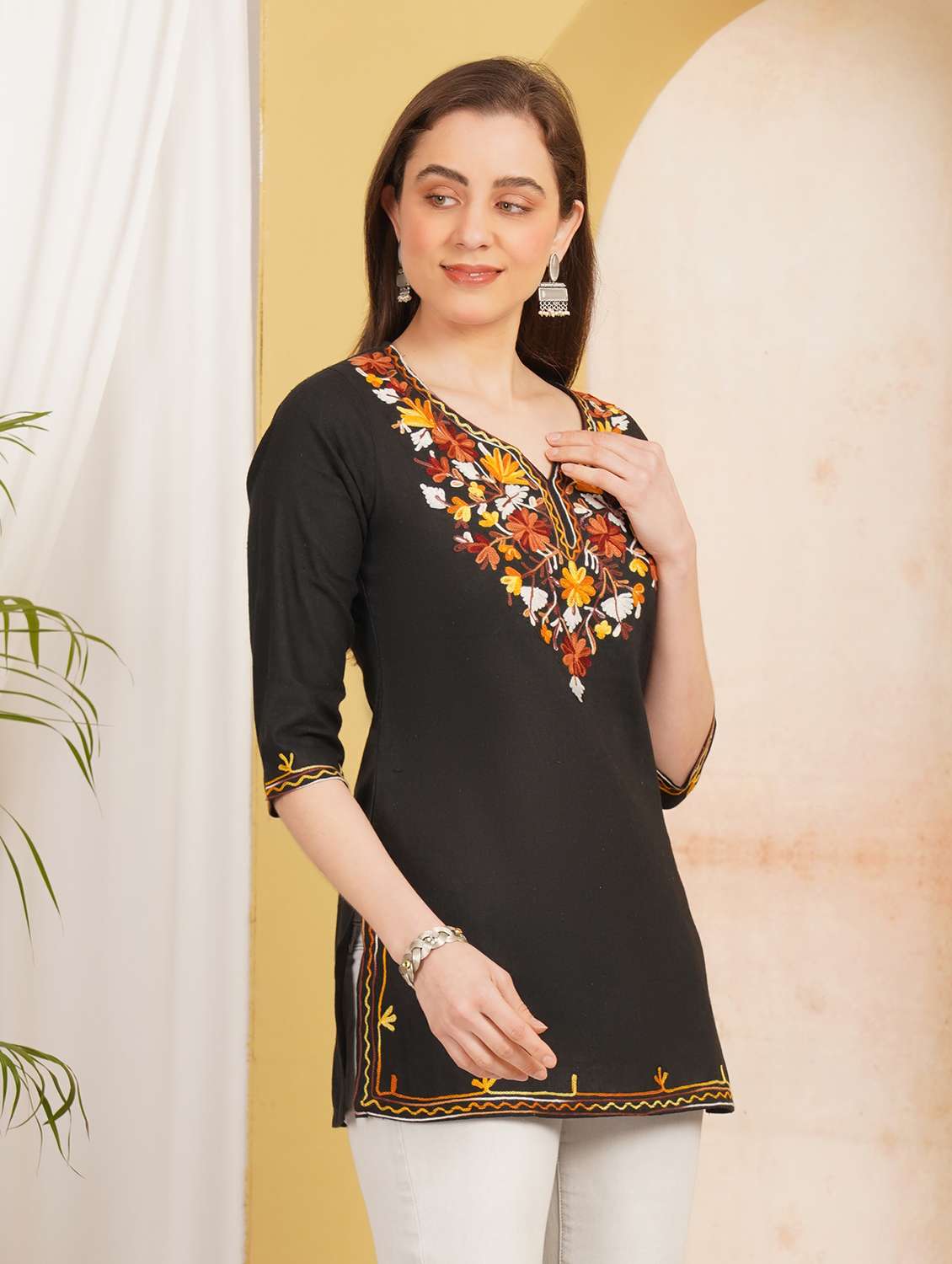 women embroidered notch neck straight kurti - 22541881 -  Standard Image - 2