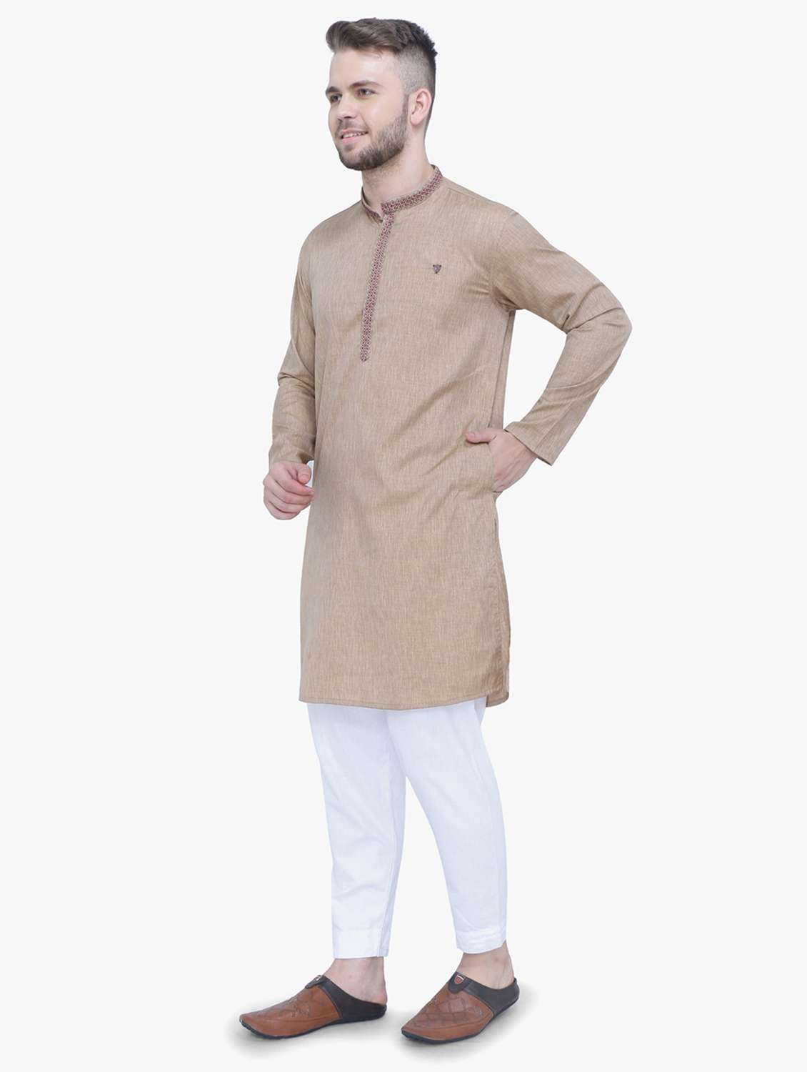 men solid mandarin neck long kurta - 22541972 -  Standard Image - 2
