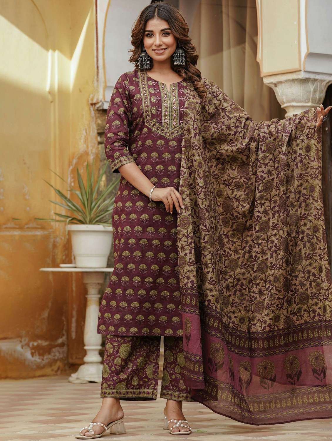 women printed three quarter sleeve kurta palazzo with dupatta set - 22541995 -  Standard Image - 2